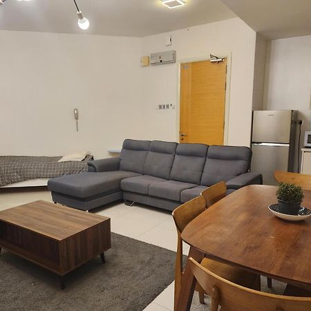Crest Residence 쿠알라룸푸르 외부 사진